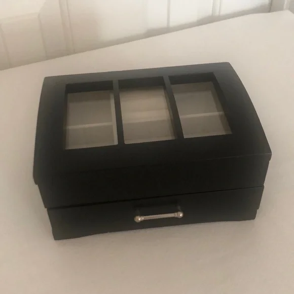 Black Jewelry Box - Picture 1 of 11